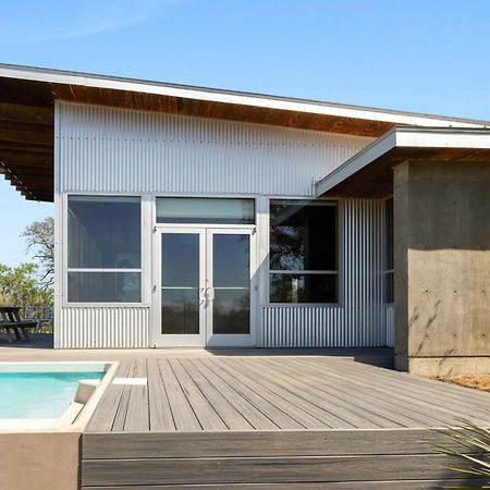 Lazo House - Riverfront With Overlooking Llano River מראה חיצוני תמונה