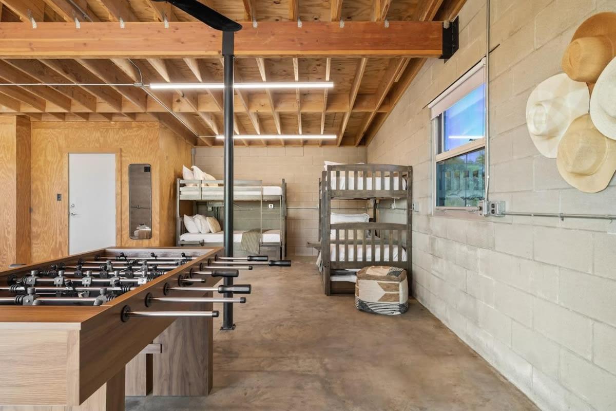 Lazo House - Riverfront With Overlooking Llano River מראה חיצוני תמונה